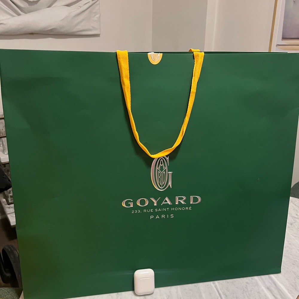 Goyard shopping bag